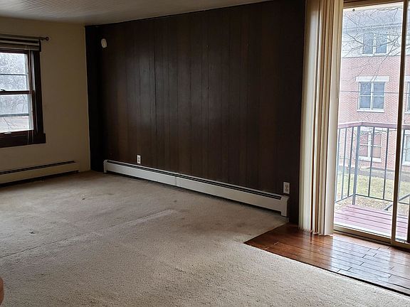 3rd image of 225 N 1st St #B