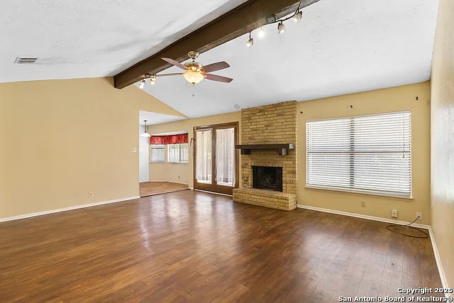 6726 Country Field Dr — Photo 6