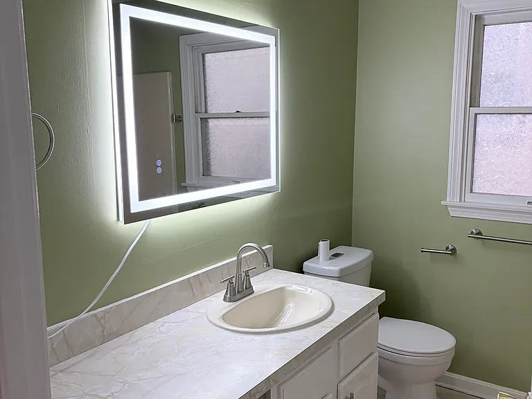 367 Hawkins St #1 — Photo 6