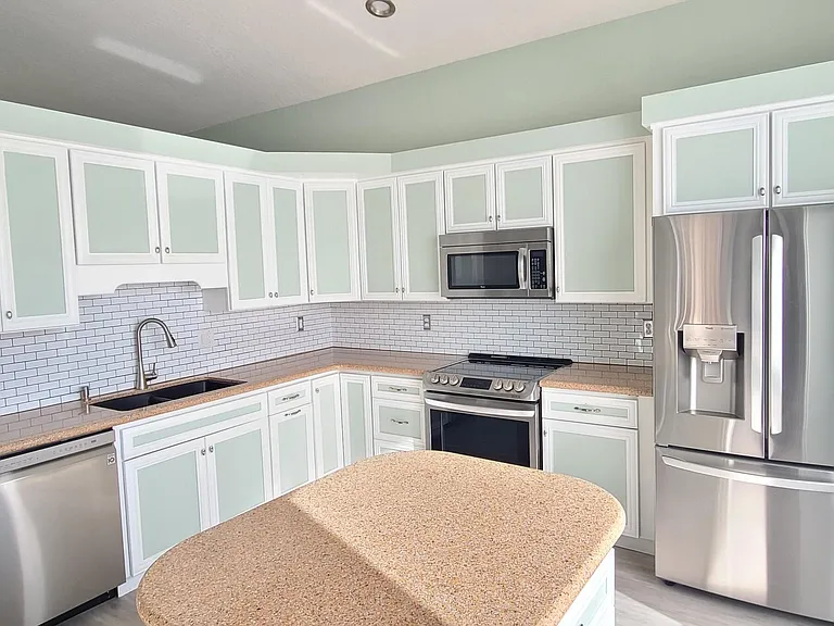 1224 Siesta Key Cir — Photo 5