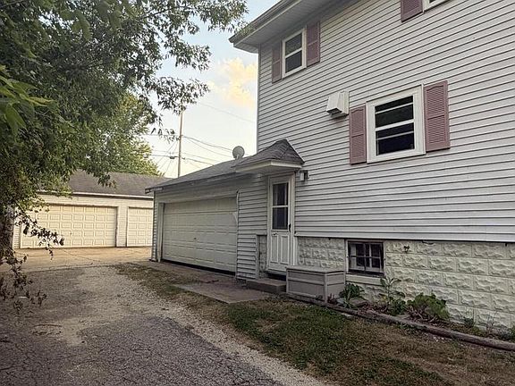 4th image of 1331 E Saveland AVENUE