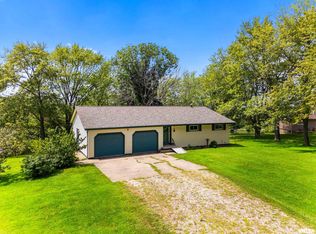 16044 E Delaware Cir, Cuba, IL 61427