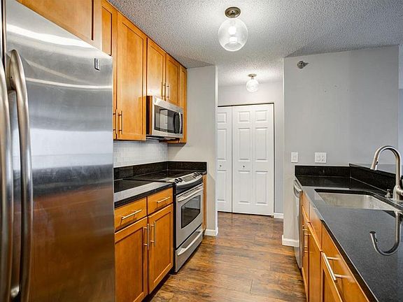 2nd image of 6155 Chasewood Pkwy APT 203