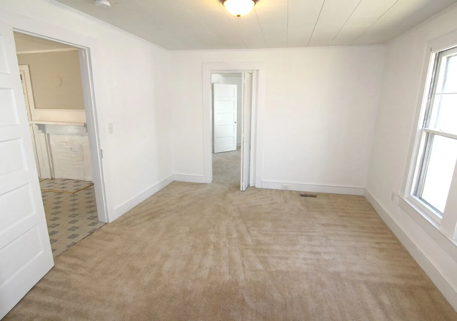Fantastic bungalow in the heart of Kannapolis — Photo 1