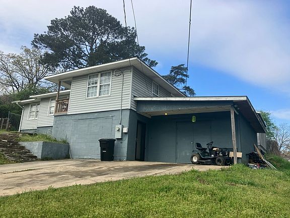 2nd image of 600 Panama St