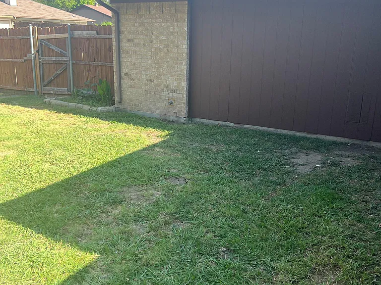 205 Heather Glen Dr — Photo 9