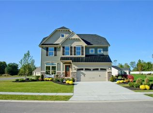351 Spring Hill Pl, Smithfield, VA 23430