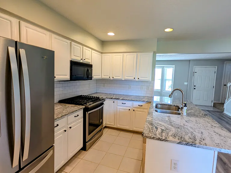 3003 Glenloch Cir — Photo 14