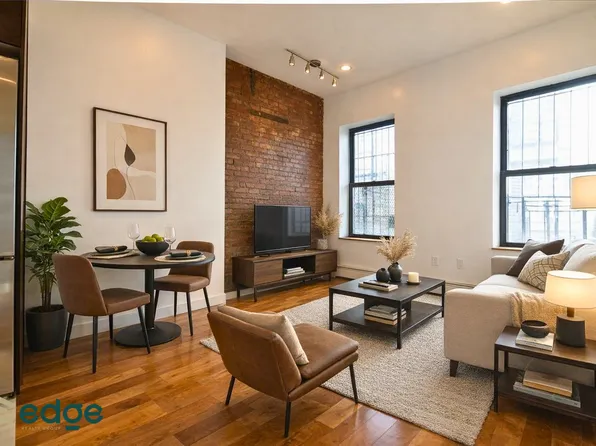 382 Kosciusko Street image 1 of 7