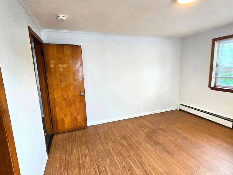 159 Montgomery Street — Photo 7