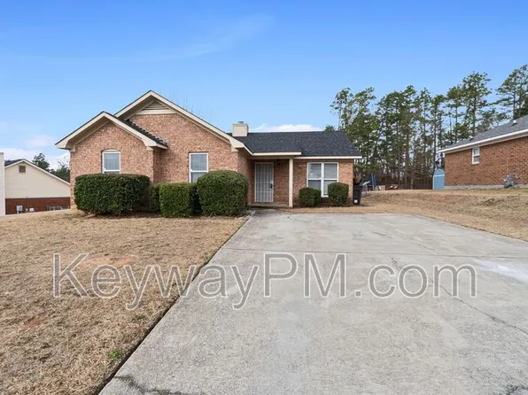 2807 Crosscreek Rd, Hephzibah, GA 30815