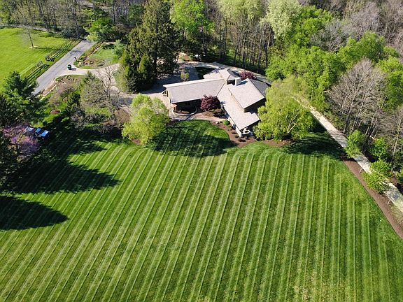 2nd image of 3093 Patterson Rd