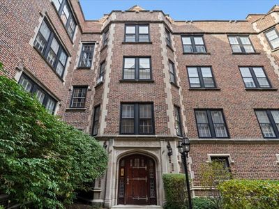 594 Sheridan Sq APT 3, Evanston, IL, 60202