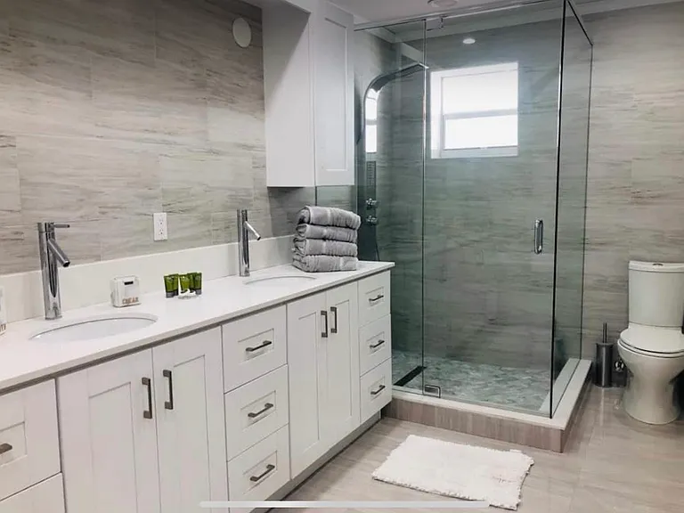 4100 N 34th Ave — Photo 10