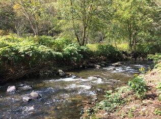 652 Roaring Creek Rd, Newland, NC 28657