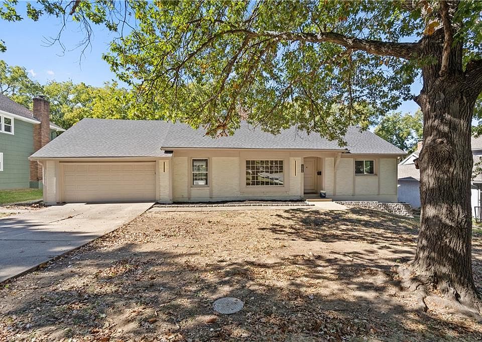 1st image of 10626 Bridlespur Dr