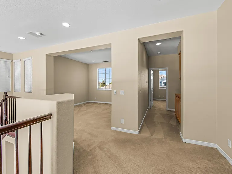 3578 Lang Ranch Pkwy — Photo 17