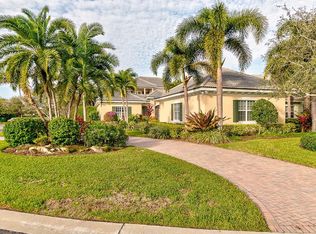 230 Lakeview Way, Indian River Shores, FL 32963