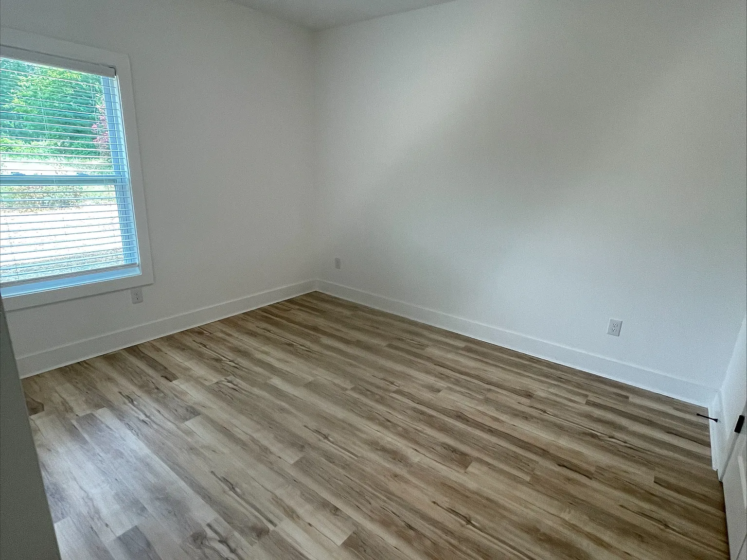 4 bed, 1440 sqft, $1,750 — Photo 4