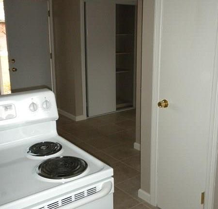 4th image of 5126 Kell Ln
