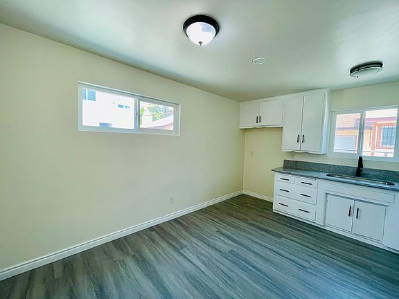 5th image of 817 W Hellman Ave #B