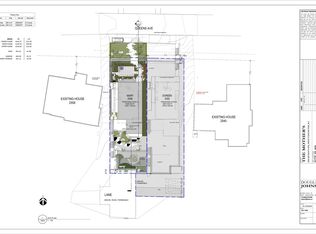 2550 Queens Ave, West Vancouver, BC V7V2Y8