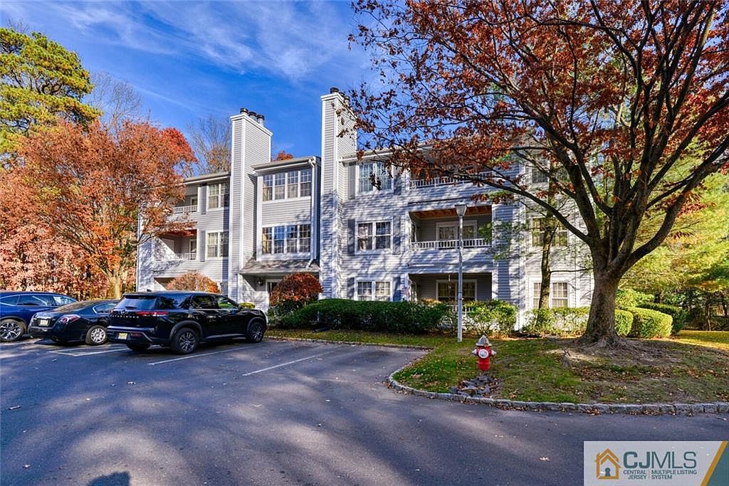 1002 Meadow Ct, Helmetta, NJ 08828 Zillow