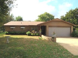 404 S 6th St, Verden, OK 73092