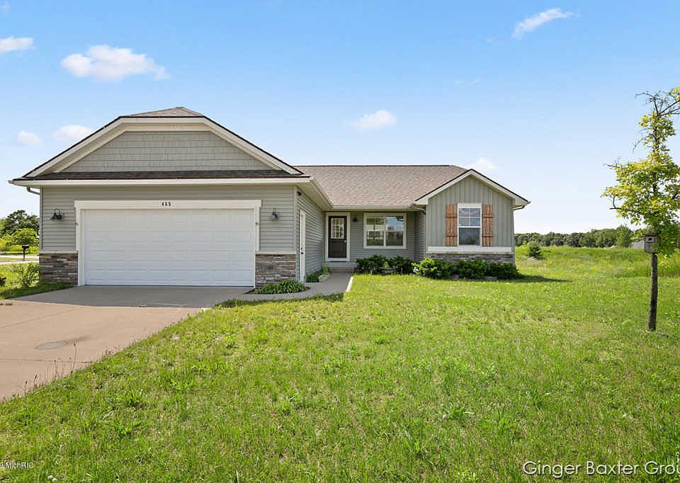 1st image of 455 Acadia Ct