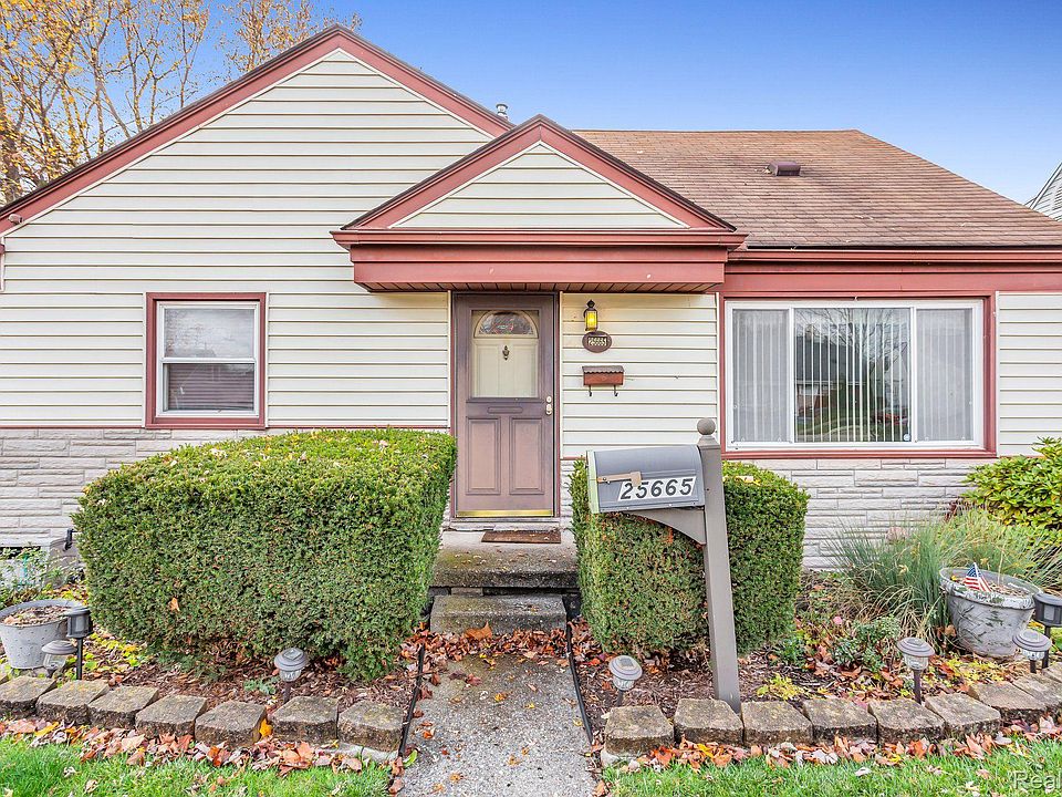 1st image of 25665 Mackinac St