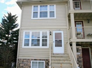 609 Lewa Downs Dr #71, Pontiac, MI 48341