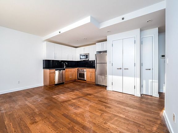 2nd image of 1209 Dekalb Ave #3A