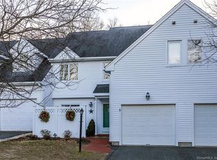 31 Quarry Ridge Rd, New Preston Marble Dale, CT 06777