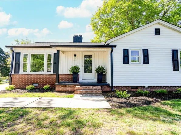 763 Broad St, Shelby, NC 28152