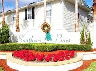 303 Southern Pecan Cir UNIT 207, Winter Garden, FL 34787