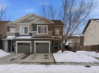 2026 Price Lndg SW, Edmonton, AB T6W 3P8