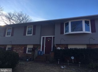 921 Jay Ct, Glen Burnie, MD 21061