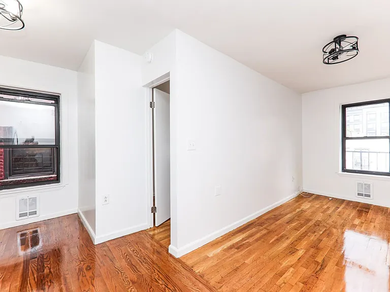 53 Clifton Pl #3D — Photo 9