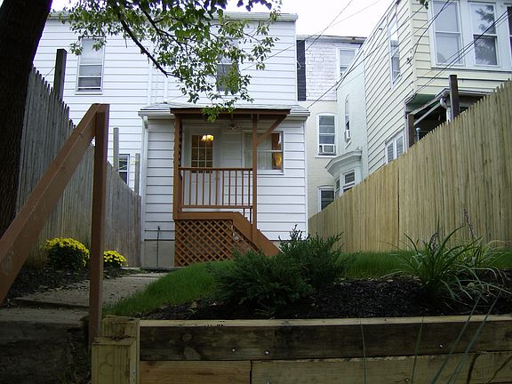 Landscaped Rear Yard