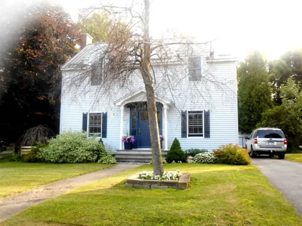 8 Ransom Ave, Massena, NY 13662