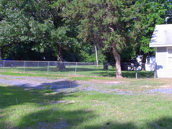 5th image of 4115 Hampton Ln