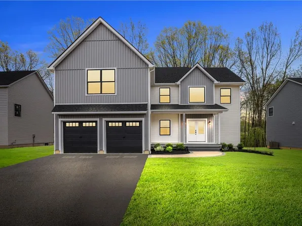 42 Wildwood Drive, Rock Tavern, NY 12575