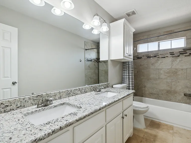 2817 Elmridge Dr — Photo 8