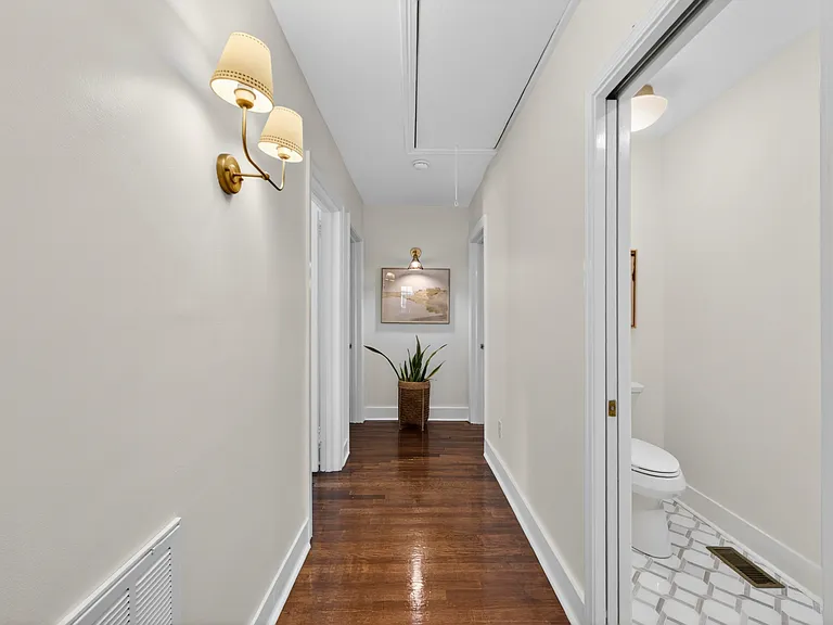 1 Colleton Dr — Photo 12