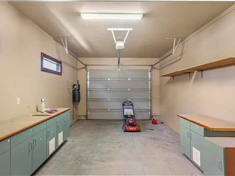 670 Sun Terrace Dr — Photo 19
