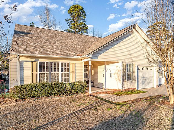 3rd image of 5508 Hall Glen Dr