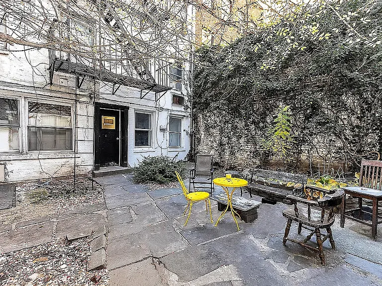 430 E 13th St #4F — Photo 4