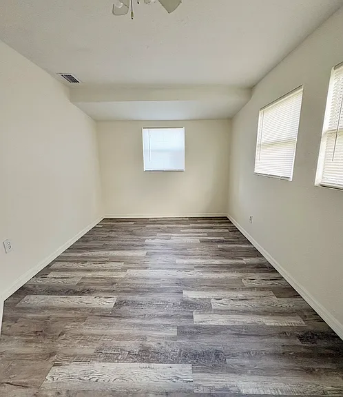 8151 Hixton Dr — Photo 13