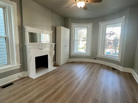 3rd image of 613 Redgate Ave APT 1