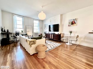 940 Lorimer St APT 3B, Brooklyn, NY 11222